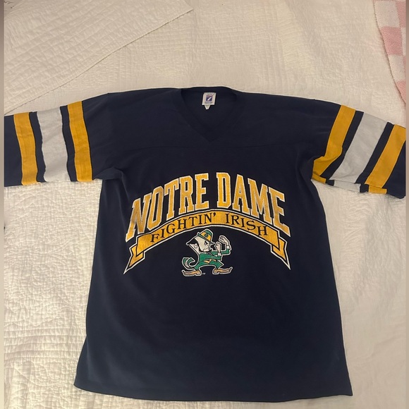 LOGO 7 Other - Vintage Notre Dame T-shirt Size Medium
